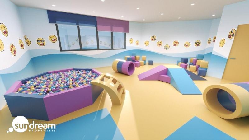Ático moderno de 2 dormitorios con solarium privado a la venta en el centro de Torrevieja(Alicante)