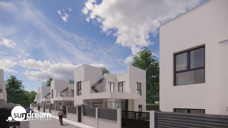 Villa en venta obra nueva con piscina Los Montesinos