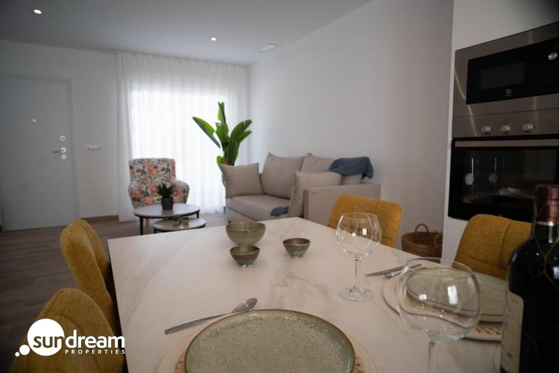 Chalet en venta obra nuevac on piscina en San Javier