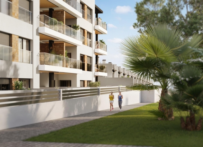 Villa de 3 dormitorios con piscina privada a la venta en Torrevieja