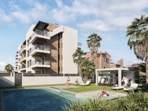 Villa de 3 dormitorios con piscina privada a la venta en Torrevieja