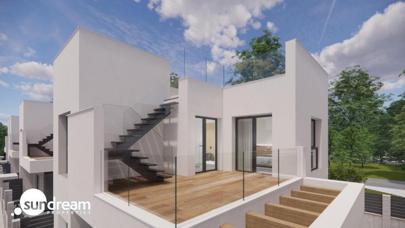Villa independiente de nueva construcción con 4 dormitorios y piscina privada en Los Montesinos(Alicante)