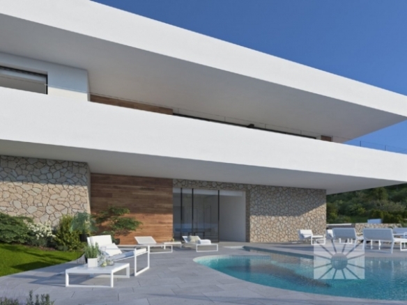 Exclusiva villa de lujo con 3 dormitorios, piscina privada y estupendas vistas al mar en Benitachell(Alicante)