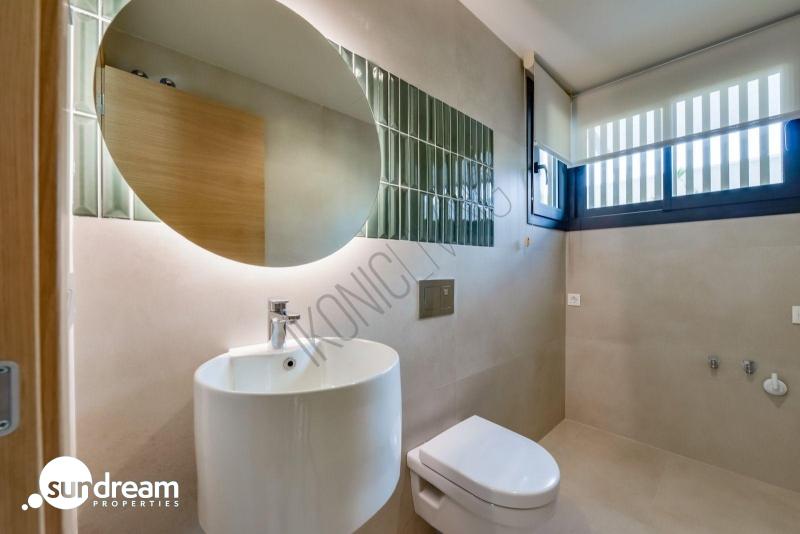 g_42653-13-26 Villa en venta obra nueva con piscina en Finestrat