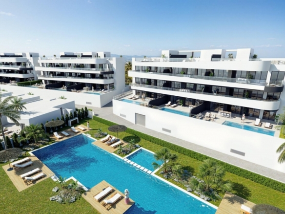 Ático de nueva construcción con 2 dormitorios frente al campo de golf en La Serena Golf en Los Alcázares