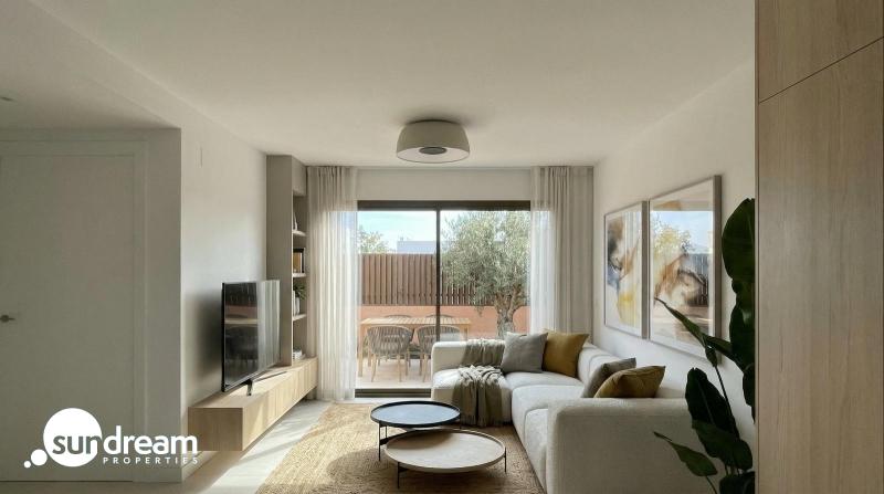 Villa de nueva construcción semiindependiente con 2 dormitorios y piscina privada en Torre Pacheco