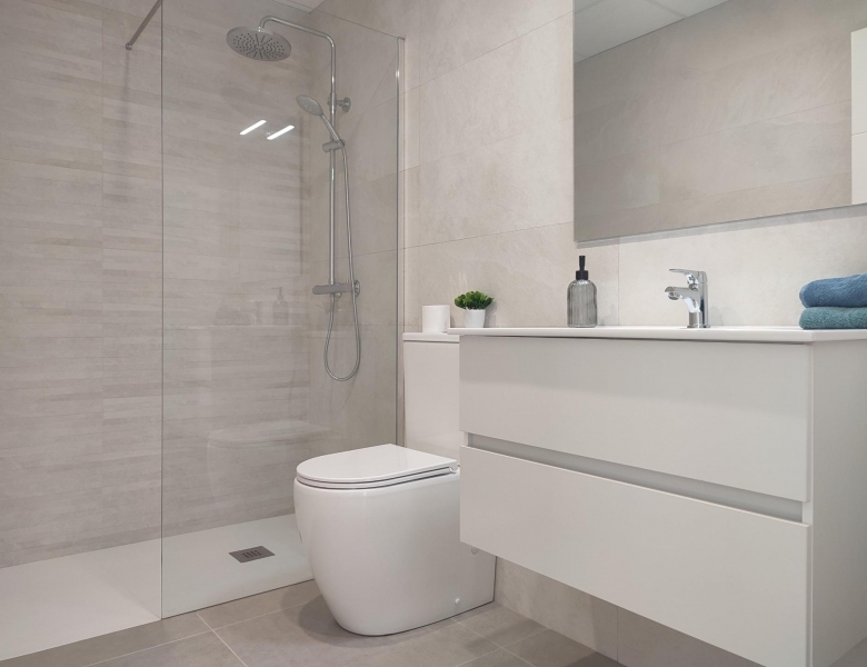 Villa de una sola planta con 3 dormitorios con piscina privada a la venta en Balsicas(Murcia)
