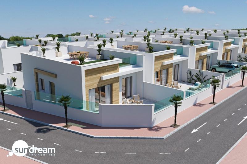 Villa de una sola planta de 3 dormitorios con piscina privada y solárium en El Jimenado, Murcia