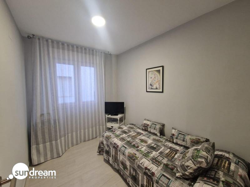 g_42968-1-10 Apartamento en Torrevieja