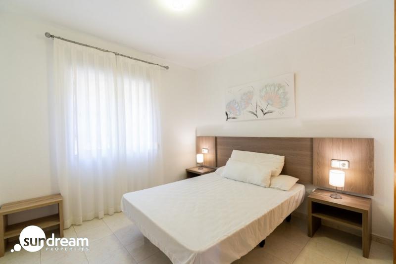 g_43039-4-11 Apartamento de planta alta con 2 dormitorios a la venta en Calpe