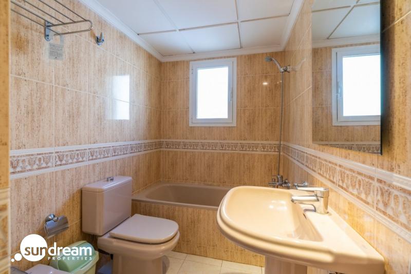 g_43039-4-14 Apartamento de planta alta con 2 dormitorios a la venta en Calpe