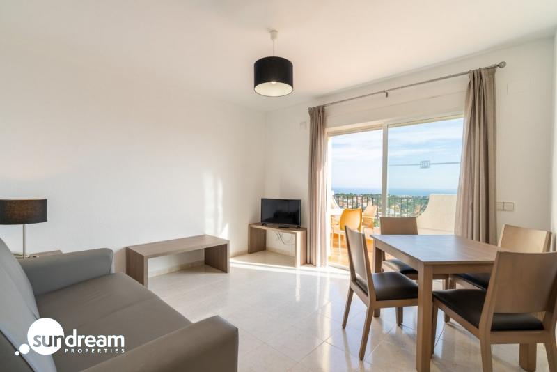 g_43039-4-3 Apartamento de planta alta con 2 dormitorios a la venta en Calpe