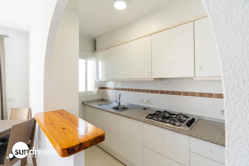 g_43039-4-7 Apartamento de planta alta con 2 dormitorios a la venta en Calpe