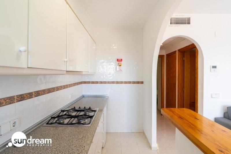 g_43039-4-9 Apartamento de planta alta con 2 dormitorios a la venta en Calpe