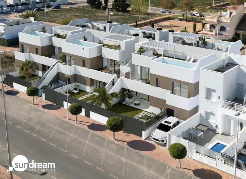 g_43040-10-13 Bungalow de planta baja con 2 dormitorios y piscina privada a la venta en San Pedro del Pinatar