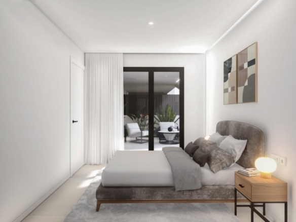 Bungalow de planta baja con 2 dormitorios y piscina privada a la venta en San Pedro del Pinatar