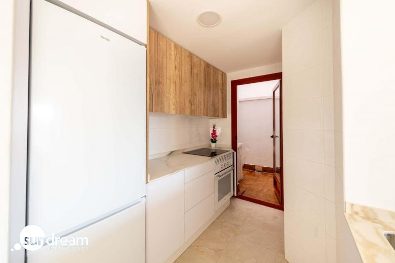 g_43050-15-12 Apartamento moderno de 3 dormitorios a la venta en Avileses(Murcia)