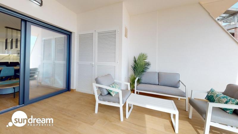 Bungalow de planta baja con 2 dormitorios y 2 amplias terrazas en Los Balcones(Torrevieja)