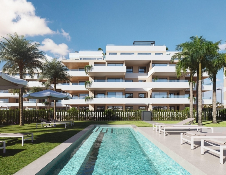 Ático de lujo con 2 dormitorios en venta en el Santa Rosalia Lake and Life Resort(Murcia)