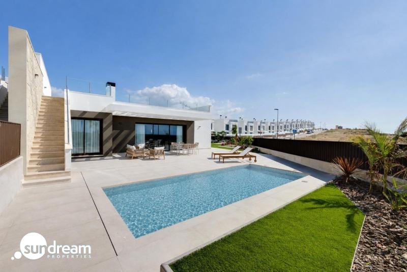 g_43174-5-1 Villa adosada de 3 dormitorios con piscina privada y vistas al mar en venta en Mutxamel(Alicante)