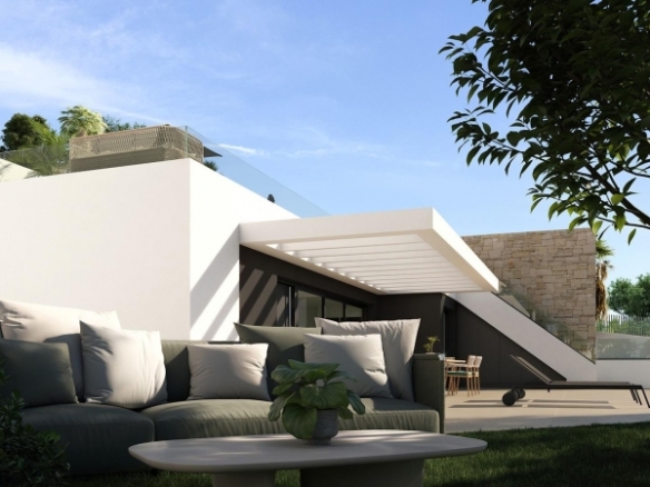 Villa adosada de 3 dormitorios con piscina privada y vistas al mar en venta en Mutxamel(Alicante)