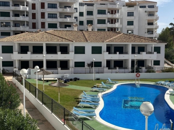 Apartamento de 2 dormitorios Llave en Mano en Venta en Lomas de Campoamor, Orihuela Costa