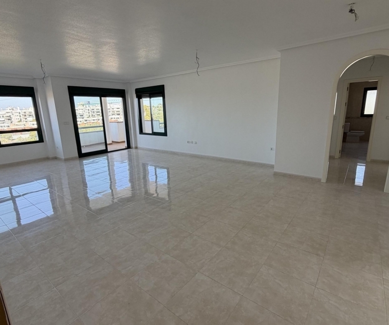 Apartamento de 2 dormitorios Llave en Mano en Venta en Lomas de Campoamor, Orihuela Costa