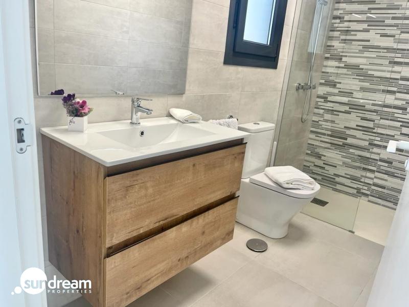g_43208-8-8 Ático de 2 dormitorios llave en mano con solarium privado a la venta en Torre Pacheco(Murcia)