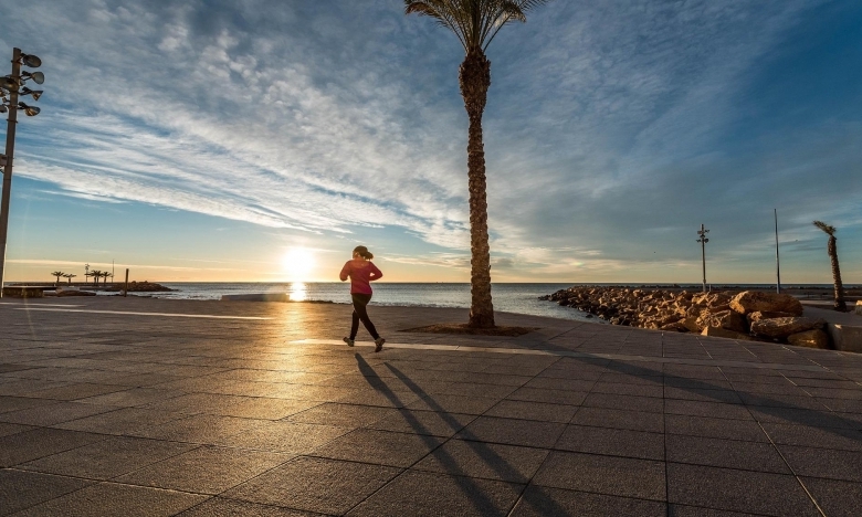 Ático en venta obra nueva con garaje en playa Torrevieja