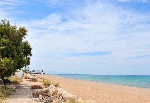 Ático en venta obra nueva con piscina y garaje El Vergel