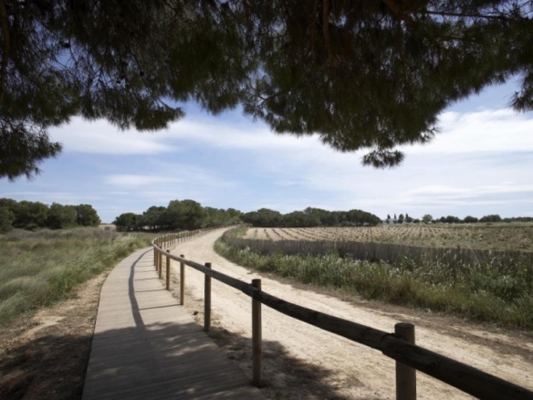 Villas de obra nueva en venta con piscina Torrevieja