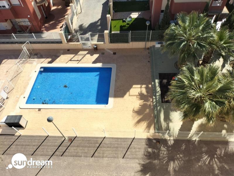 g_39420-7-12 Piso en venta con 2 habitaciones y piscina en Cabo Roig