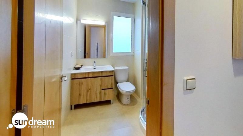 g_39420-7-21 Piso en venta con 2 habitaciones y piscina en Cabo Roig