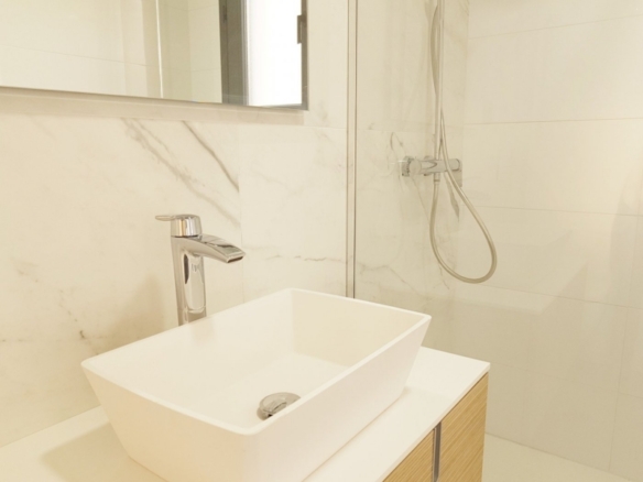 PAREADOS DE NUEVA CONSTRUCCIÓN DE 3 DORMITORIOS CON PISCINA EN DAYA NUEVA(ALICANTE)