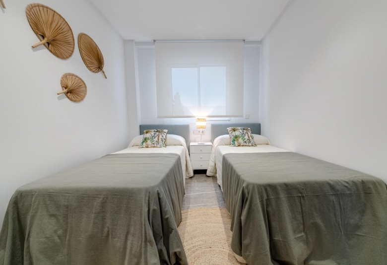 APARTAMENTO DE 2 DORMITORIOS CON VISTAS AL MAR EN XERESA(GANDÍA).