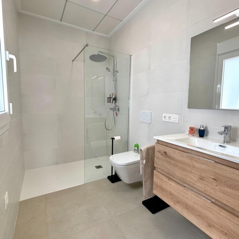 VILLA DE UNA PLANTA, TOTALMENTE PERSONALIZABLE EN CIUDAD QUESADA