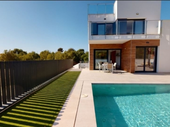 VILLAS DE OBRA NUEVA EN LA NUCIA