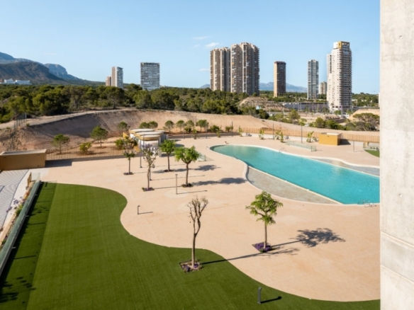 ESTUPENDO APARTAMENTO DE 2 DORMITORIOS EN EDIFICIO ICONICO  CON VISTAS ESPECTACULARES(BENIDORM).