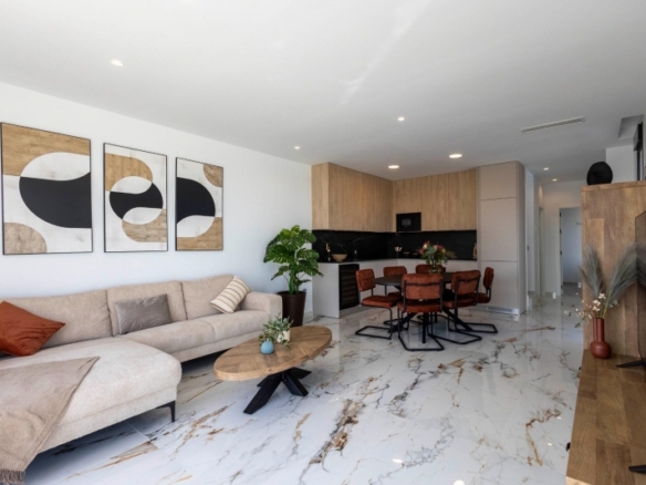 VILLAS DE OBRA NUEVA EN PILAR DE LA HORADADA EN EL CAMPO DE GOLF