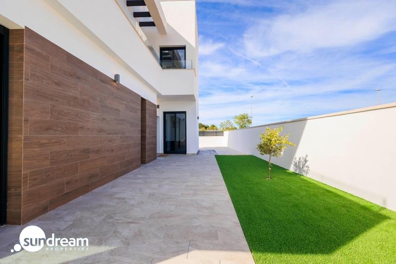 g_39576-26-26 VILLAS DE OBRA NUEVA EN PILAR DE LA HORADADA EN EL CAMPO DE GOLF