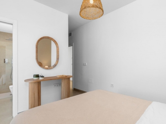 Apartamento en planta baja de 3 dormitorios en Mar de Cristal