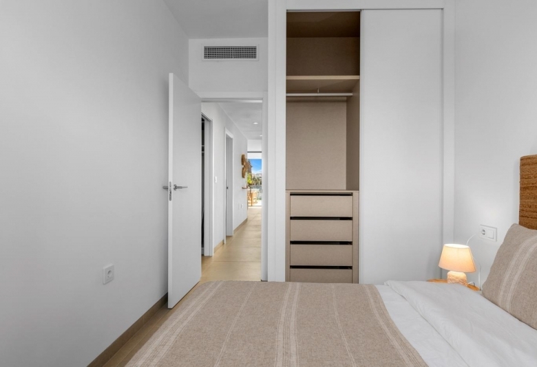 Apartamento en primera planta de  3 dormitorios en Mar de Cristal(Cartagena)
