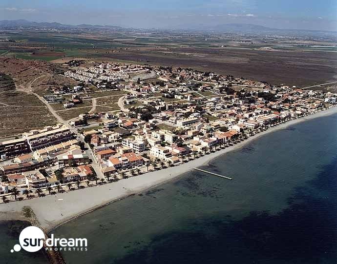 VILLAS DE OBRA NUEVA EN LOS URRUTIAS, MURCIA