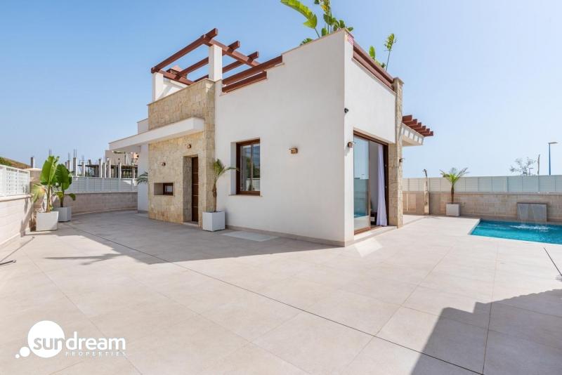 g_39664-7-28 ESTUPENDA VILLA DE 3 DORM. DE NUEVA CONSTRUCCIÓN EN VERA, ALMERIA