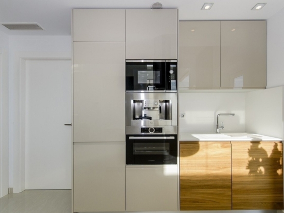 PRECIOSA VILLA MODERNA DE 3 DORM. DE NUEVA CONSTRUCCIÓN EN VERA, ALMERIA