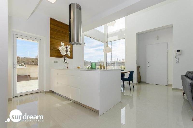 g_39665-14-3 PRECIOSA VILLA MODERNA DE 3 DORM. DE NUEVA CONSTRUCCIÓN EN VERA, ALMERIA