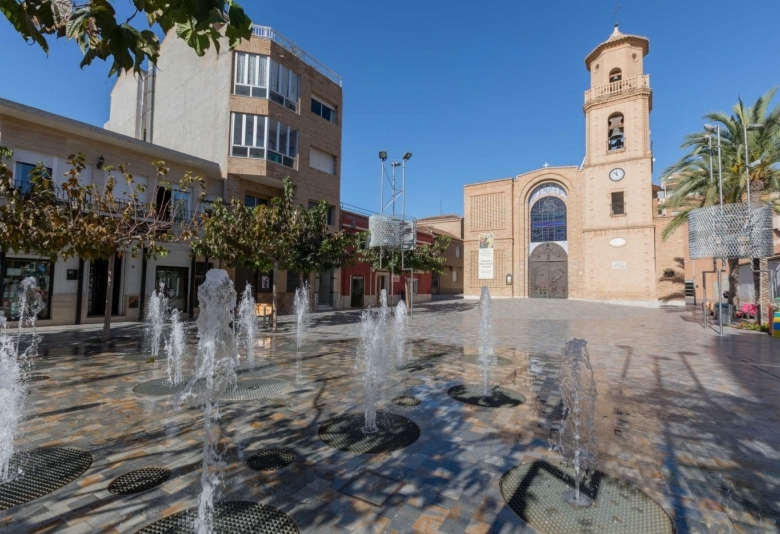 VILLA PAREADA DE NUEVA CONSTRUCCIÓN EN PILAR DE LA HORADADA