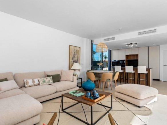 Villa en una sola planta de 3 dormitorios a la venta en Mar de Cristal(Cartagena)