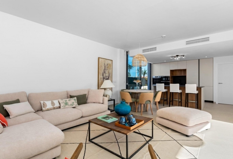 Villa en una sola planta de 3 dormitorios a la venta en Mar de Cristal(Cartagena)