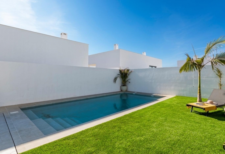 Villa en una sola planta de 3 dormitorios a la venta en Mar de Cristal(Cartagena)